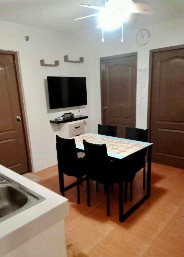 Dreamy 2Br Condo, With A Golf Course View Cebu Kültér fotó